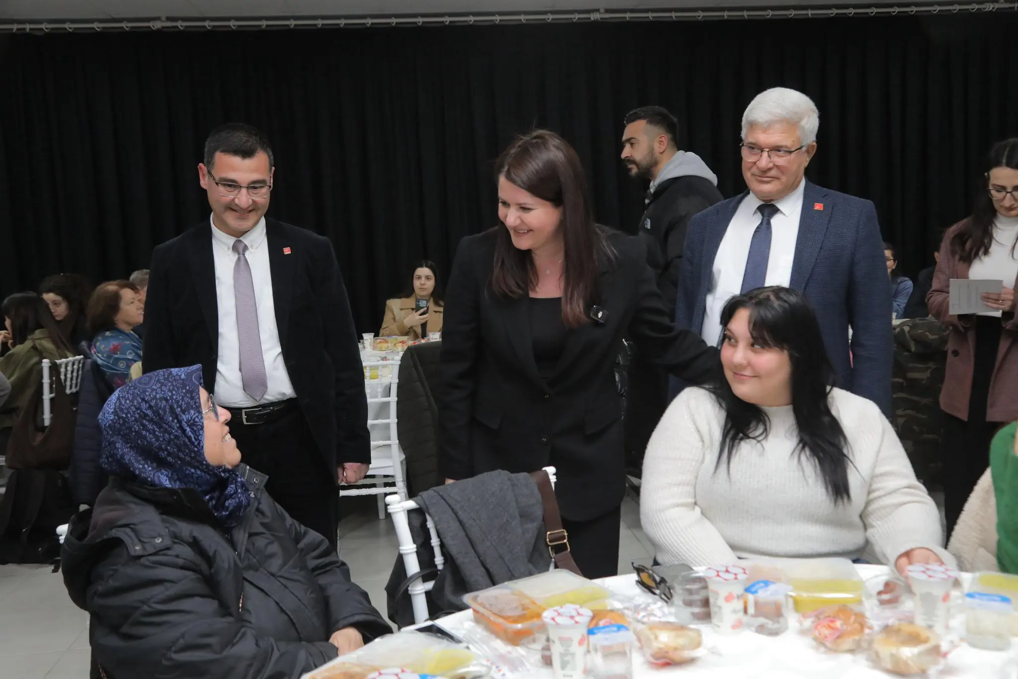 RAMAZAN’IN İLK İFTARI ATATÜRK KÜLTÜR MERKEZİ’NDE GERÇEKLEŞTİ